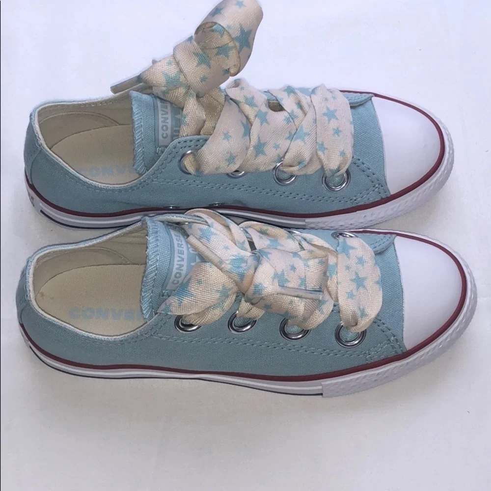 LAST ONE AVAILABLE - New Converse CTAS Big Eyelet Ox Sneakers Kids Size 2